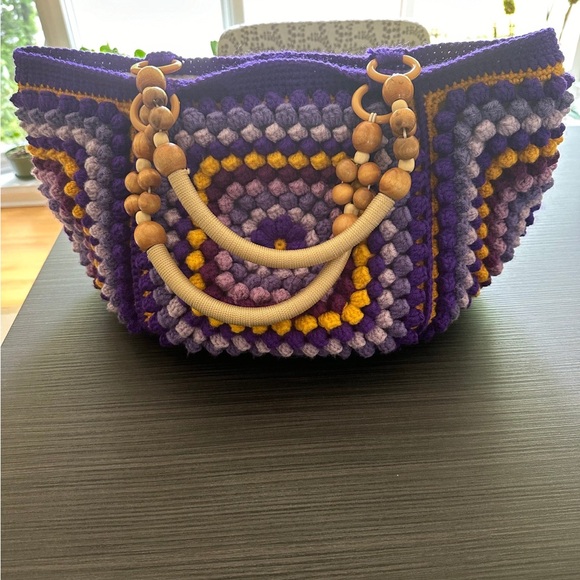 Crochet handbag unique and chic - Picture 7 of 7